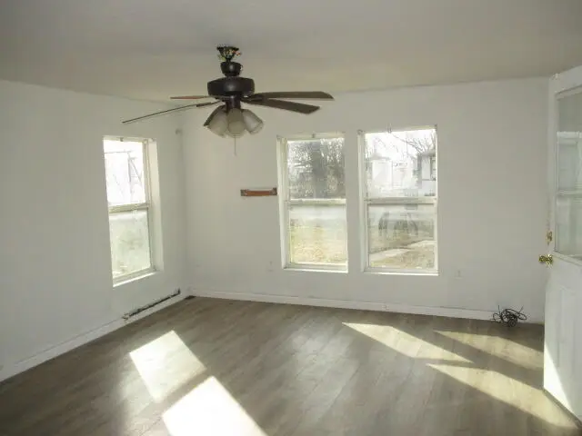 102 N Elm, Wyandotte, OK 74370 - #2