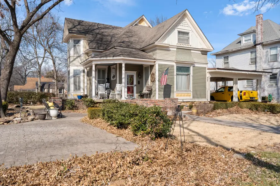 247 S Smith Street, Vinita, OK 74301 - #2