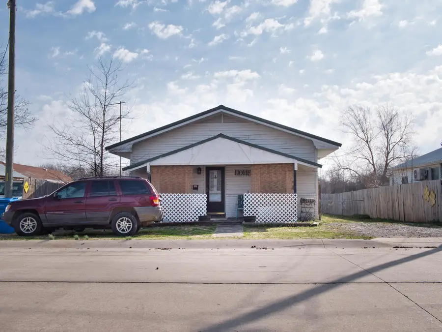 1824 D Street, Miami, OK 74354 - #2