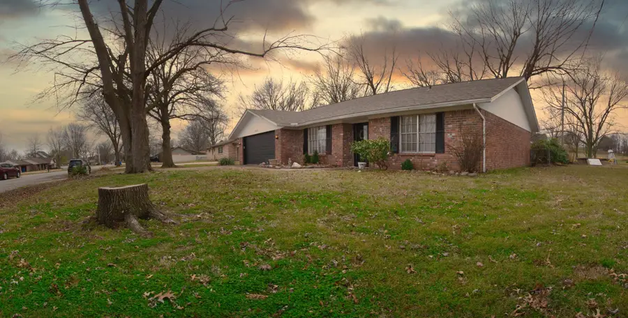 2202 G St Sw, Miami, OK 74354 - #2