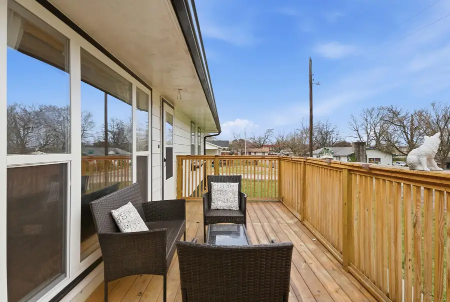 912 W Redbud Street, Jay, OK 74346 - #3