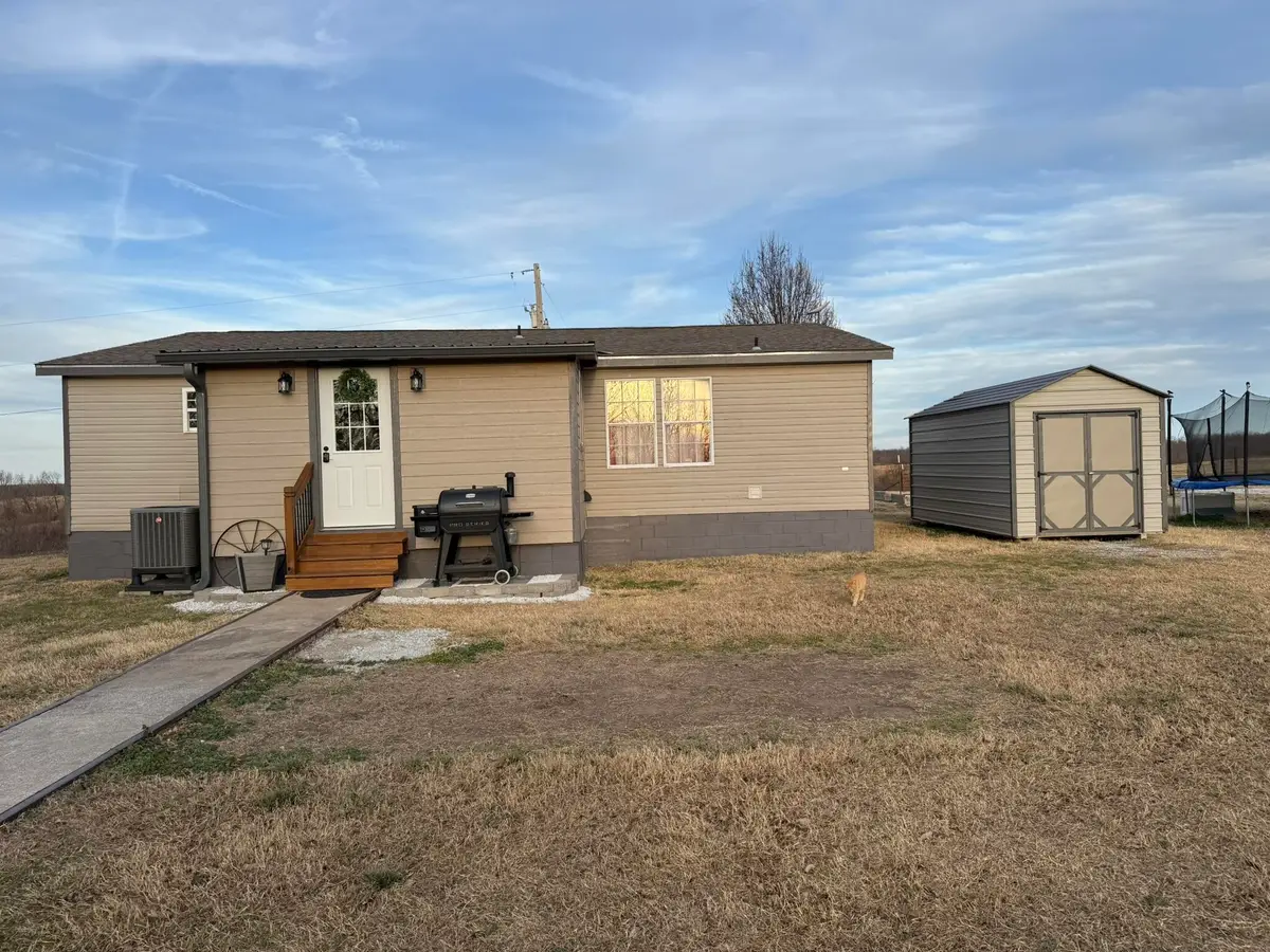 17530 S Highway 10, Wyandotte, OK 74370 - Image #1