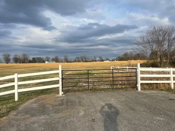 8411 Hey 59, Grove, OK 74344