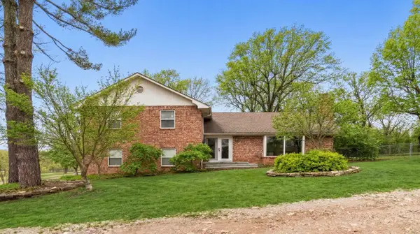 33239 Thompson Road, Afton, OK 74331