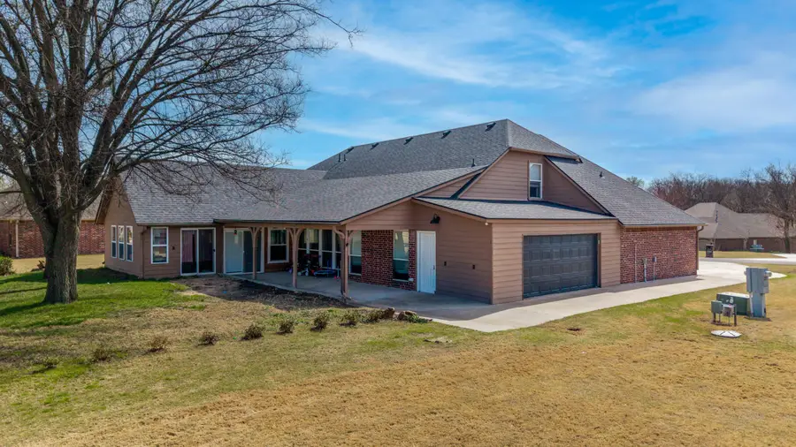 6026 Lake Breeze Road, Grove, OK 74344 - #3