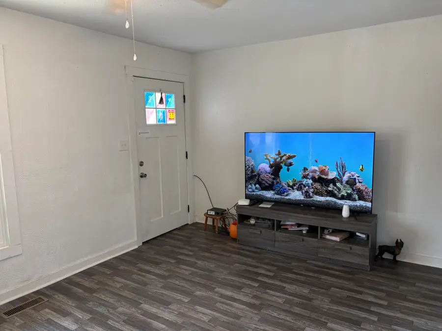 706 Coyne Avenue, Miami, OK 74354 - #2