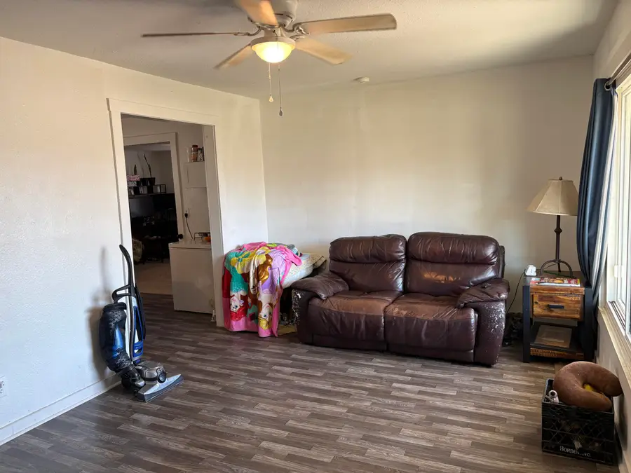 706 Coyne Avenue, Miami, OK 74354 - #3