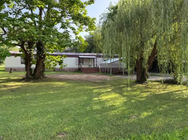 827 E Tahlequah, Vinita, OK 74301