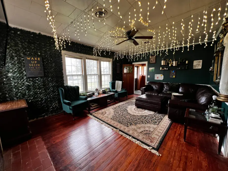 726 S Cherokee Street, Grove, OK 74344 - #3