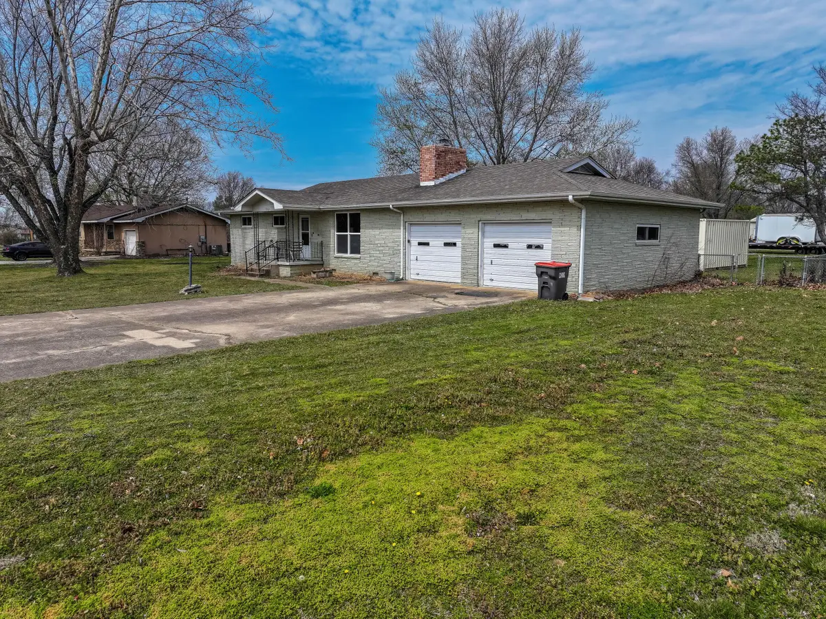 1905 W Boston Avenue, Jay, OK 74346 - #1