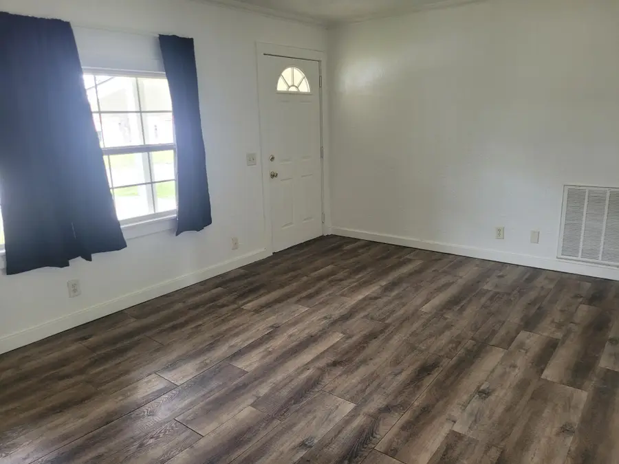 1114 M Street, Miami, OK 74354 - #3