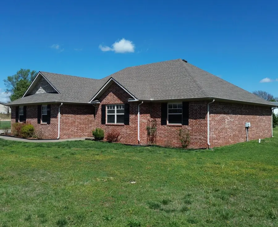 2003 Estates Drive, Grove, OK 74344 - #2