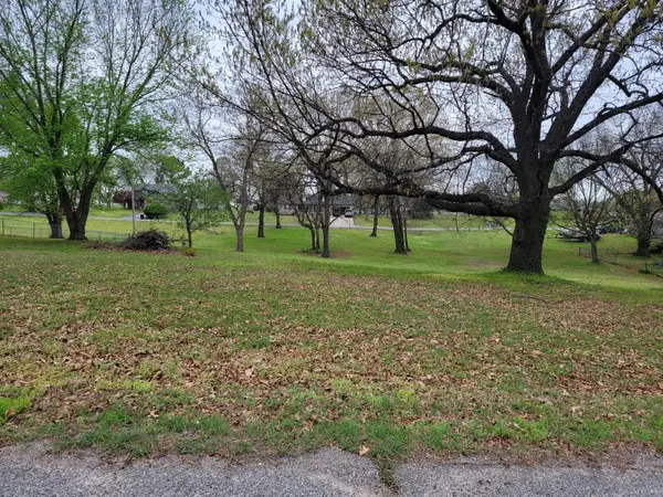 32149 S 618 Lane, Grove, OK 74344