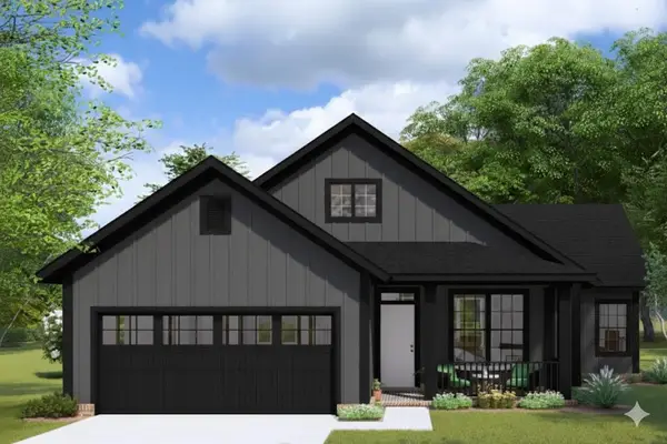 2110 S Broadway Street, Grove, OK 74344