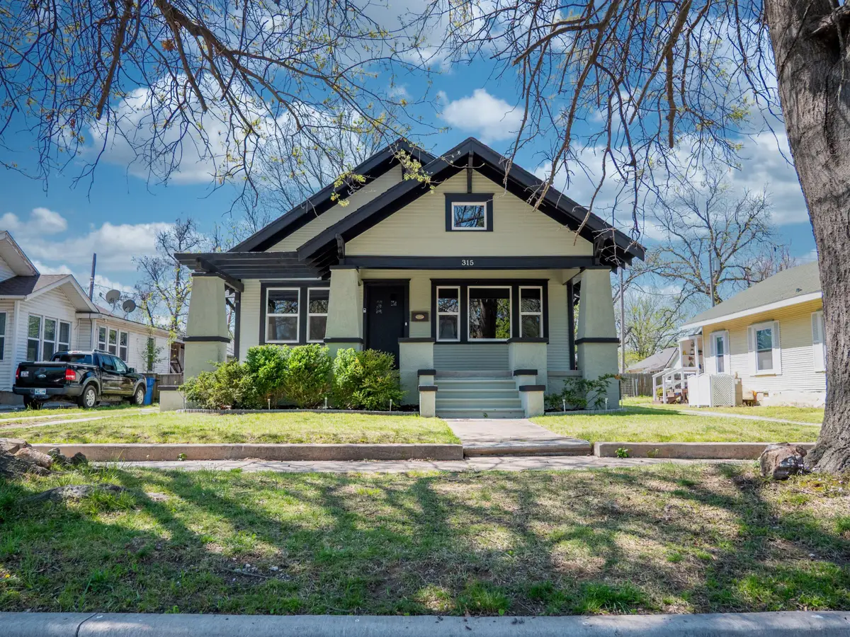 315 B Street, Miami, OK 74354 - #1