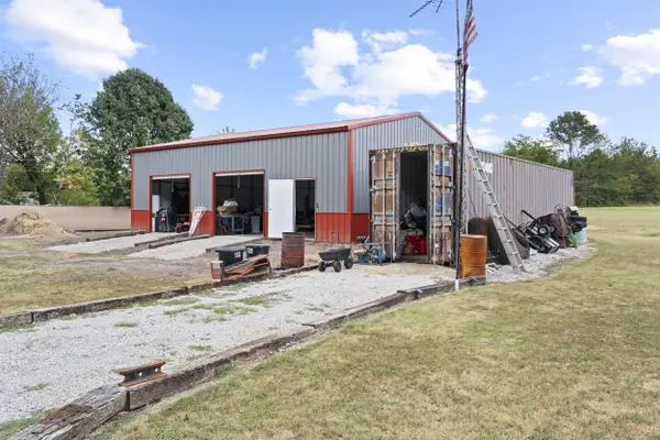 25800 S 640 Road, Grove, OK 74344