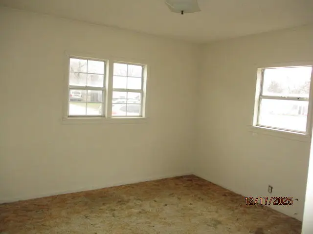 817 J Street, Miami, OK 74354 - #3