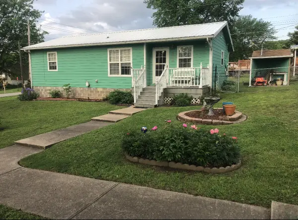 214 S Broadway Street, Afton, OK 74331