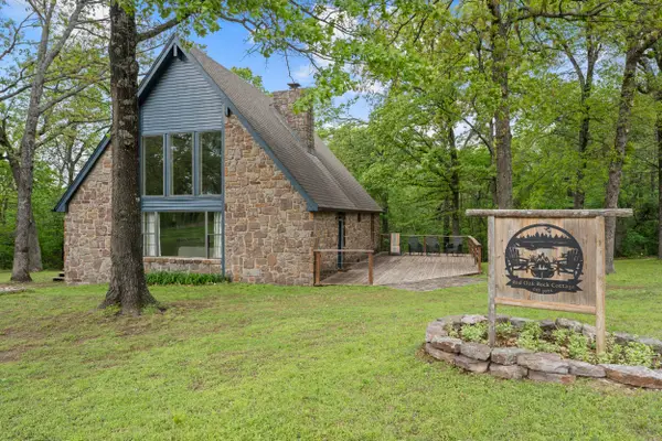 175 Red Oak Lane, Eucha, OK 74342