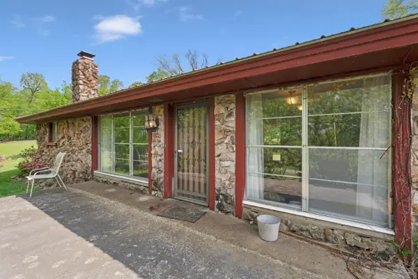 28851 S 595 Circle, Grove, OK 74344