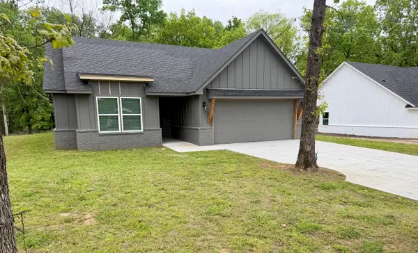 1623 Rockwood Drive, Grove, OK 74344