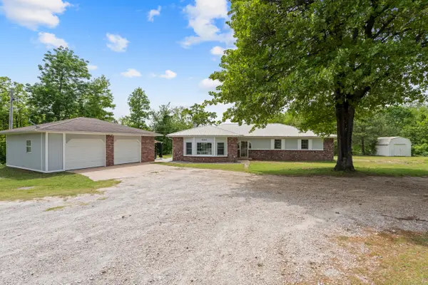 62401 E Highway 137, Fairland, OK 74343