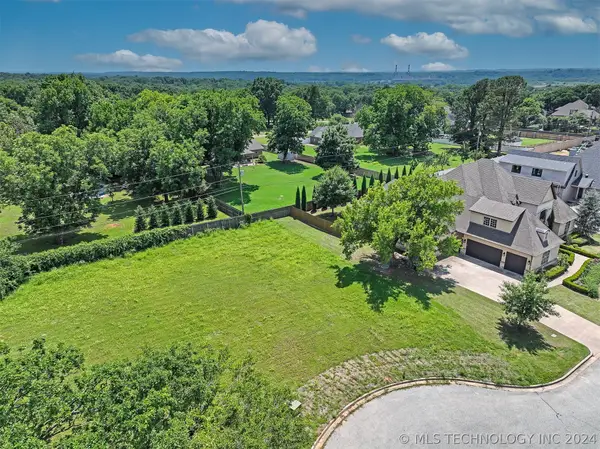 3814 E 103rd Place, Tulsa, OK 74137