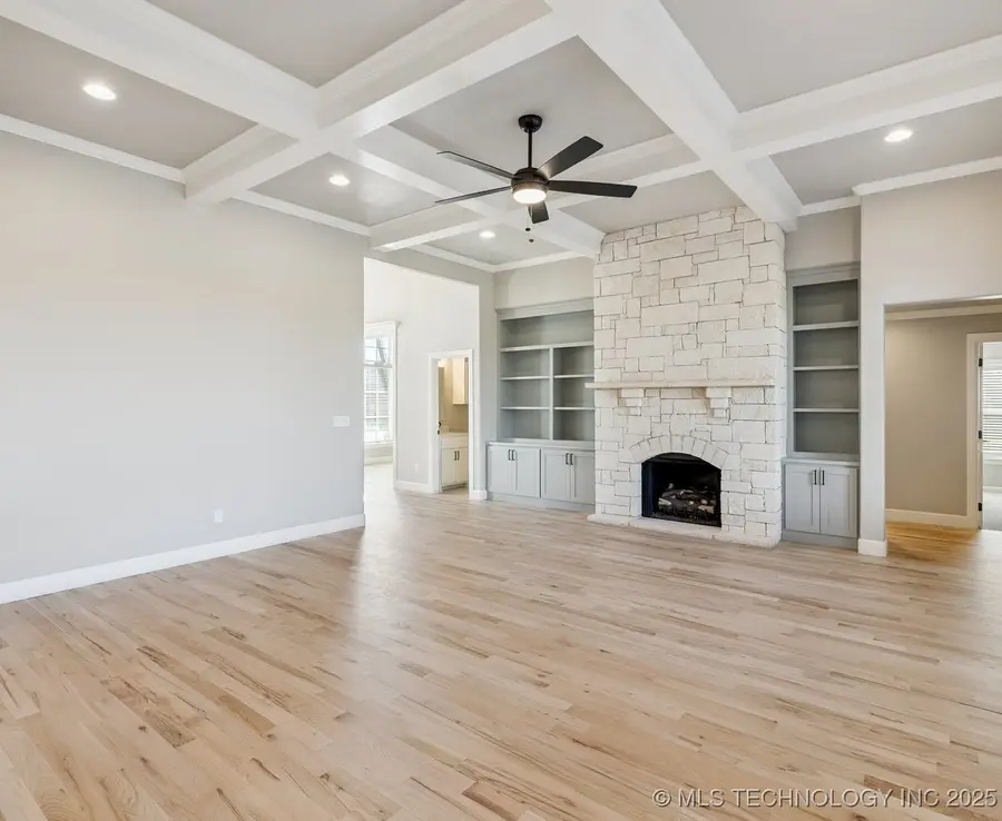 213 E 166th Place S, Glenpool, OK 74033 - Image #3