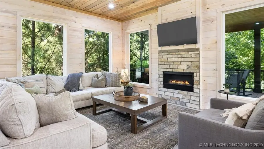 62 Hickory Canyon Trail, Broken Bow, OK 74728 - Image #3