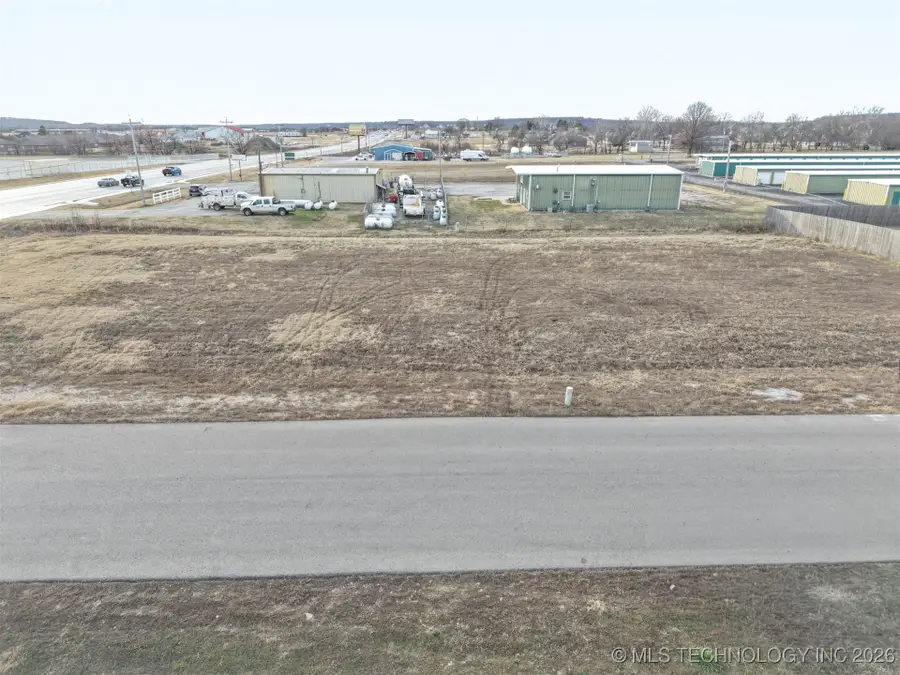 Castle Street, Skiatook, OK 74070 - #2