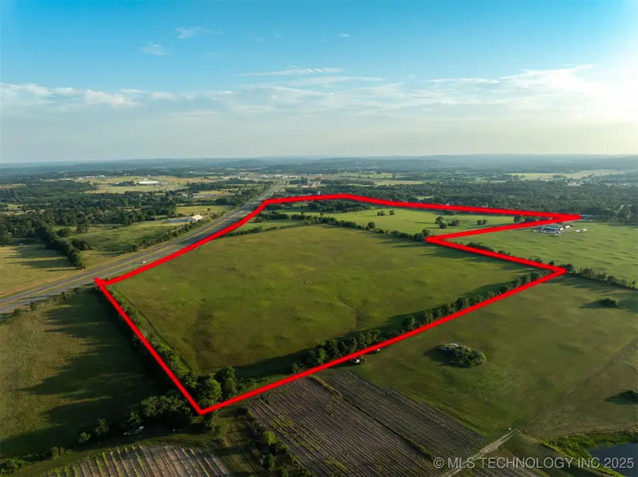 17022 W Grandview Road, Tahlequah, OK 74464 - #3