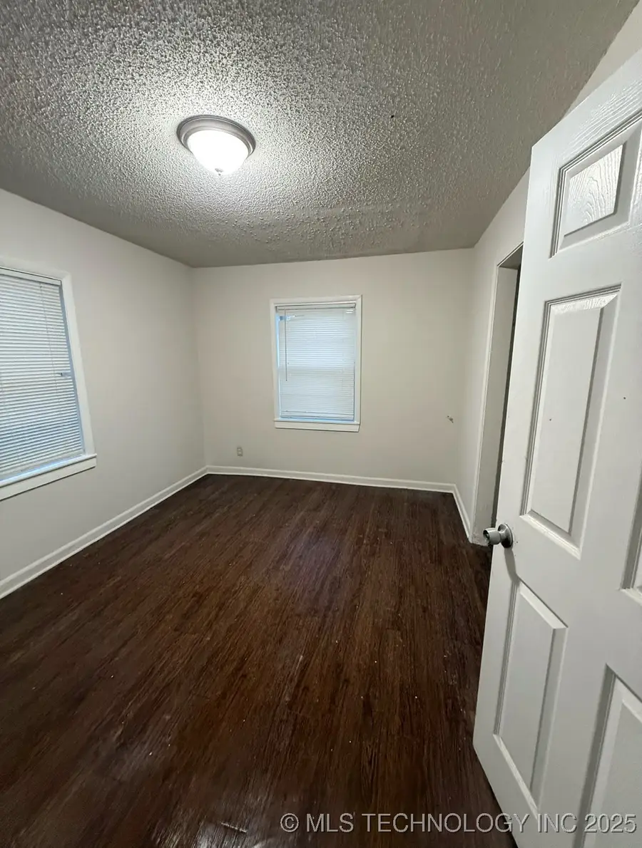 327 W 49th Street, Tulsa, OK 74126 - Image #2