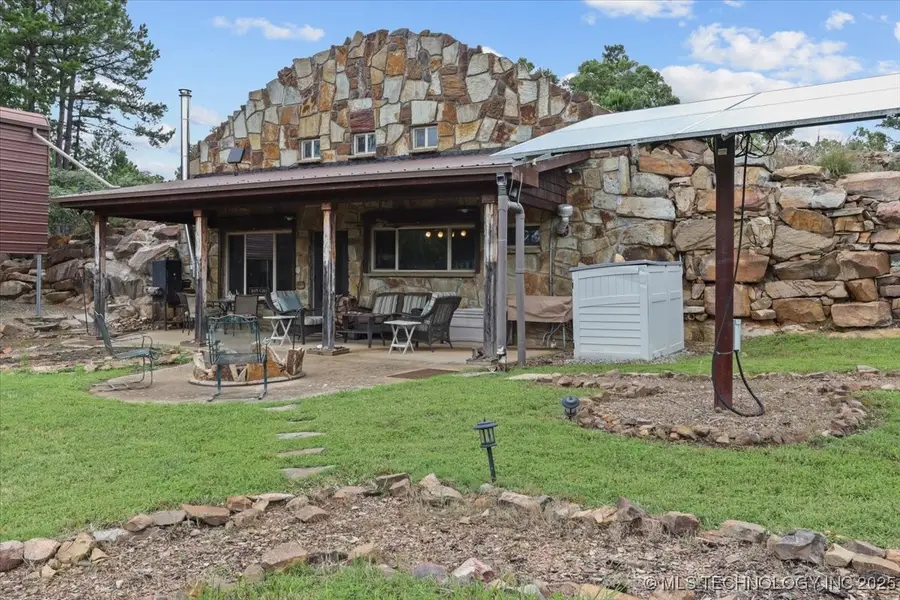 6250 SE 1087 Avenue, South Latimer, OK 74559 - Image #3