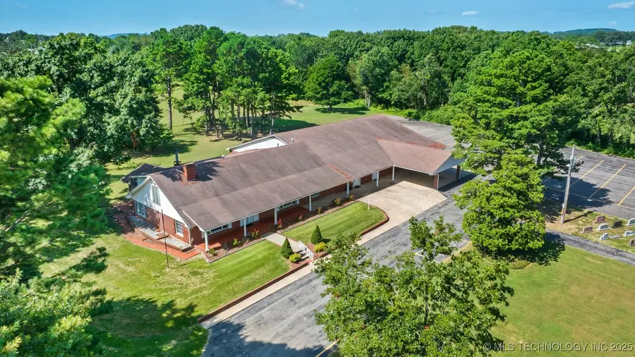 1400 W Locust Street, Stilwell, OK 74960 - Image #3