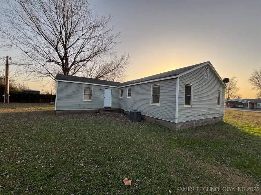 3310 Laurann Lane, Pryor, OK 74361 - Image #2