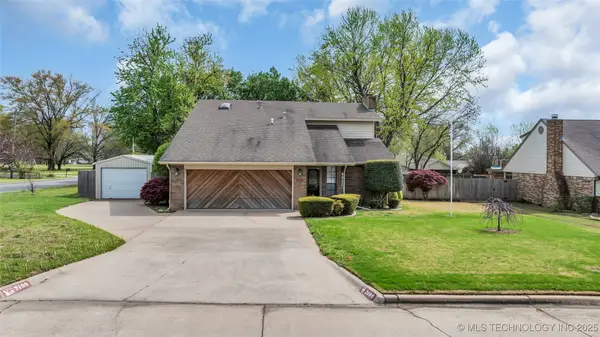 2400 Woodleaf Court, Ardmore, OK 73401