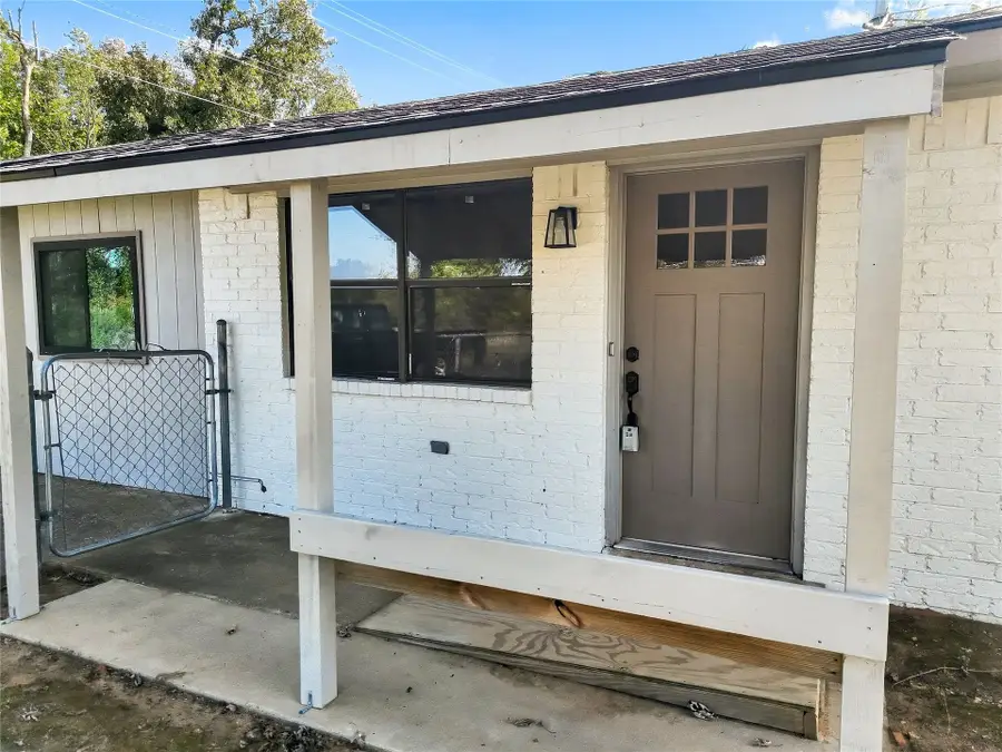 1517 N 7th Street, Stilwell, OK 74960 - #3