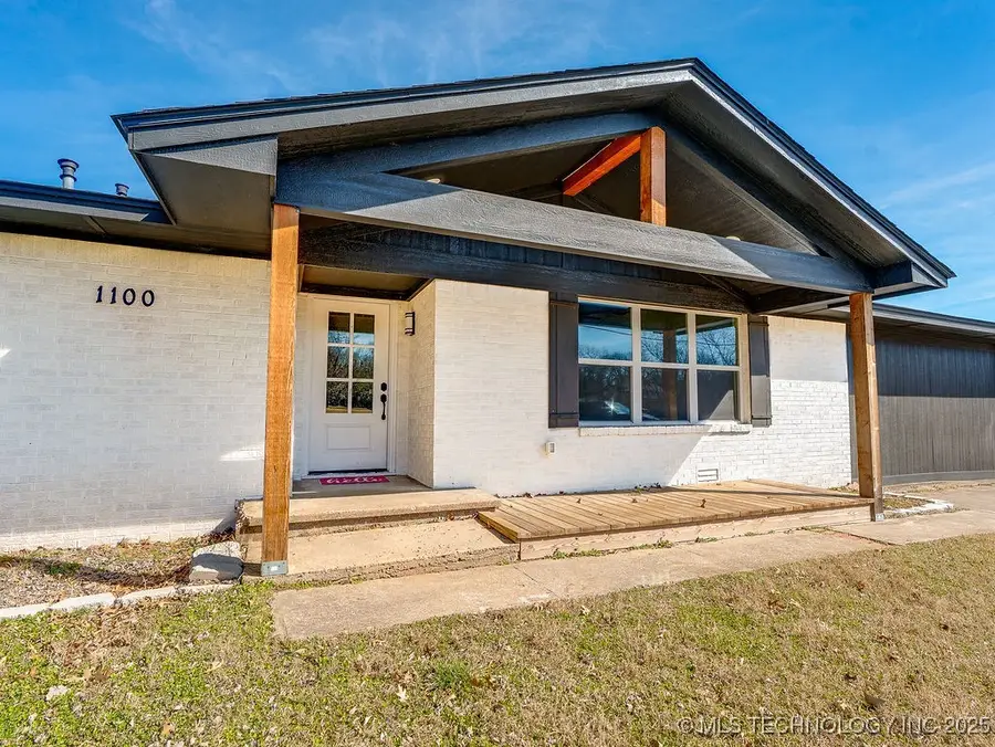 1100 S Broadway, Ada, OK 74820 - #3