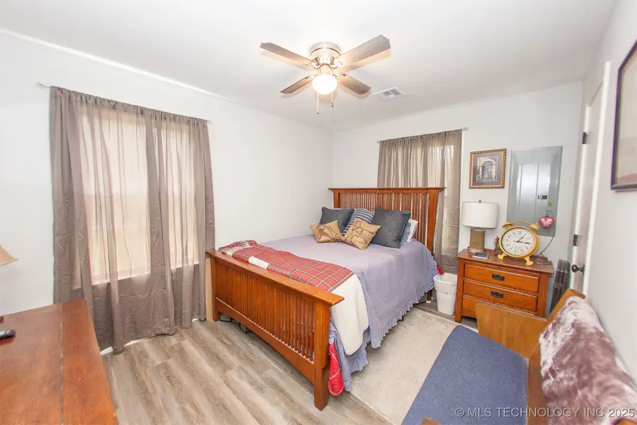 1119 N Oklahoma Avenue, Claremore, OK 74017 - Image #3