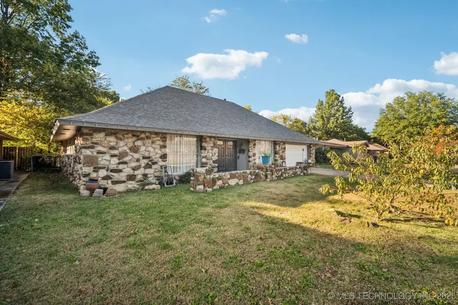 3944 S 93rd East Avenue, Tulsa, OK 74145 - Image #2