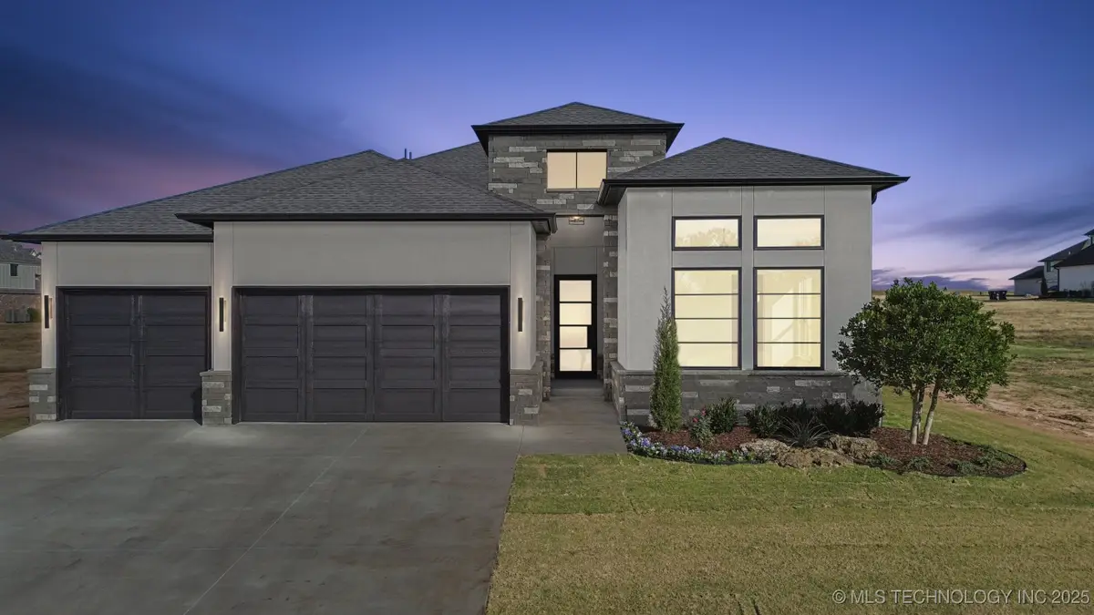 2335 E 135th Drive S, Bixby, OK 74008 - Image #1