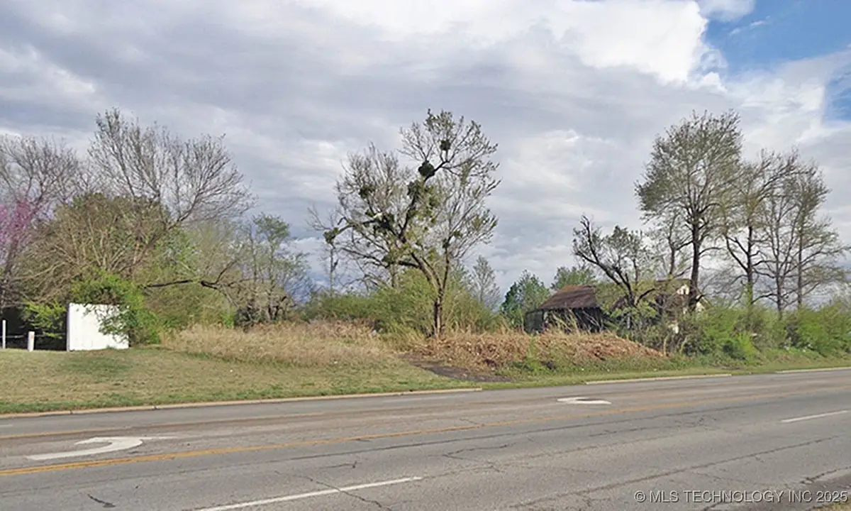 4901 S Muskogee Avenue, Tahlequah, OK 74464 - #1