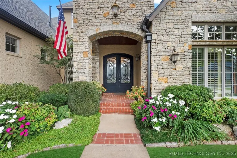 4309 S Mimosa Avenue, Broken Arrow, OK 74011 - #2