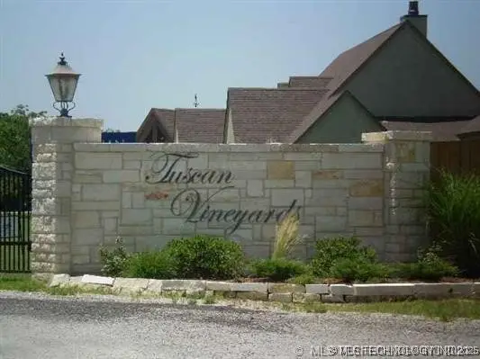 Lucca Lane, Ardmore, OK 73401 - #1