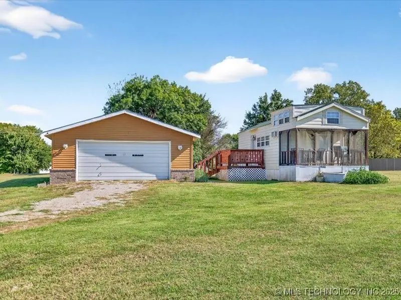 498 N Railroad Street, Copan, OK 74022 - Image #1