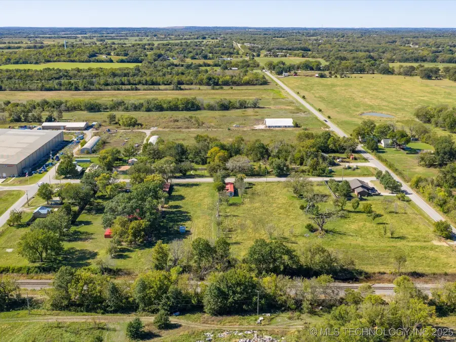 000 W Interstate Street, South Coffeyville, OK 74072 - Image #2