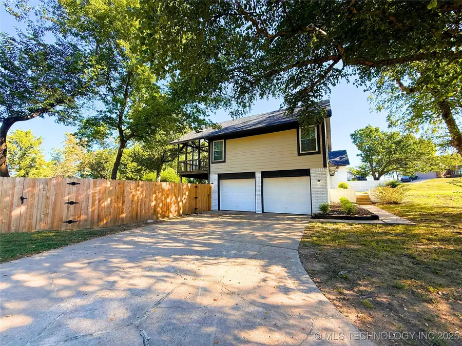24037 Gordon Street, Broken Arrow, OK 74014 - Image #2