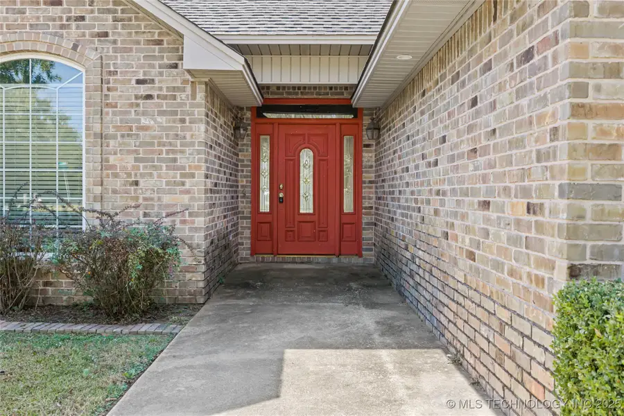 501 Mayall, Marietta, OK 73448 - Image #2