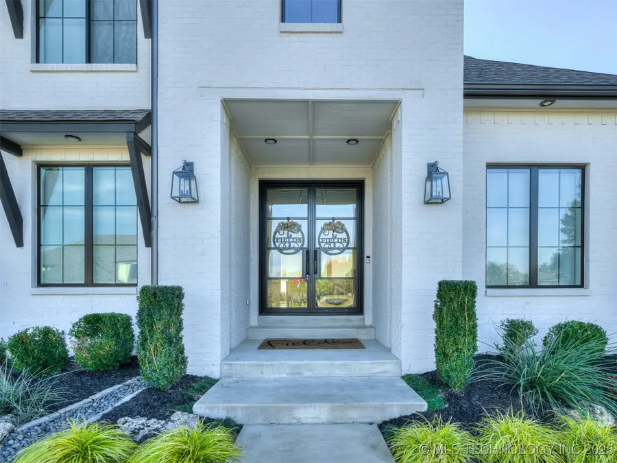 10821 S Fir Street, Jenks, OK 74037 - Image #2