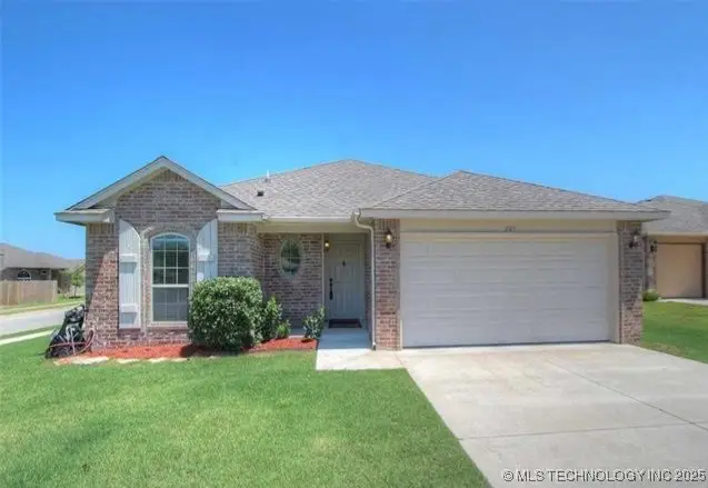 205 Taos Drive, Kiefer, OK 74041 - Image #1